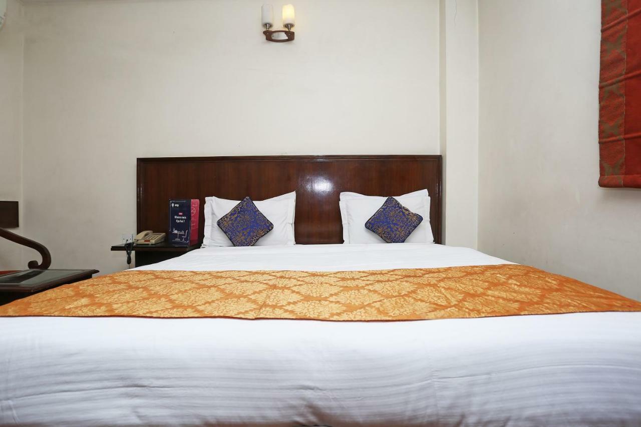 Hotel Clark Heights Νέο Δελχί Εξωτερικό φωτογραφία