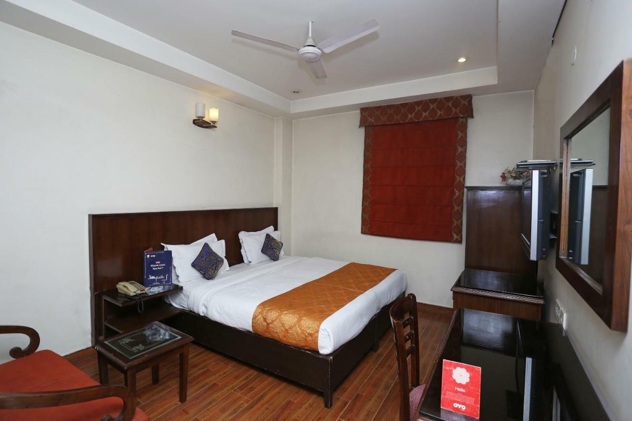 Hotel Clark Heights Νέο Δελχί Εξωτερικό φωτογραφία