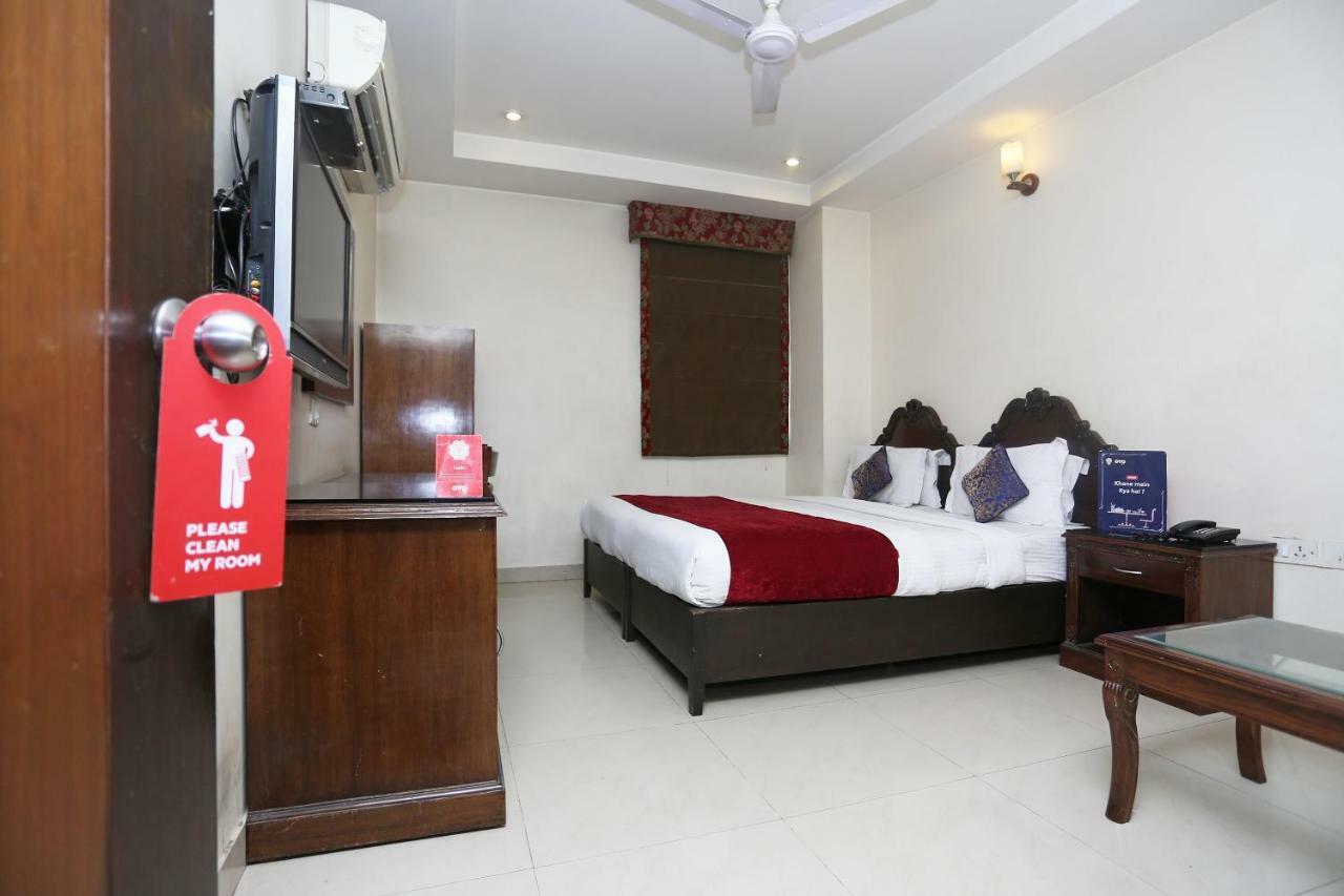 Hotel Clark Heights Νέο Δελχί Εξωτερικό φωτογραφία